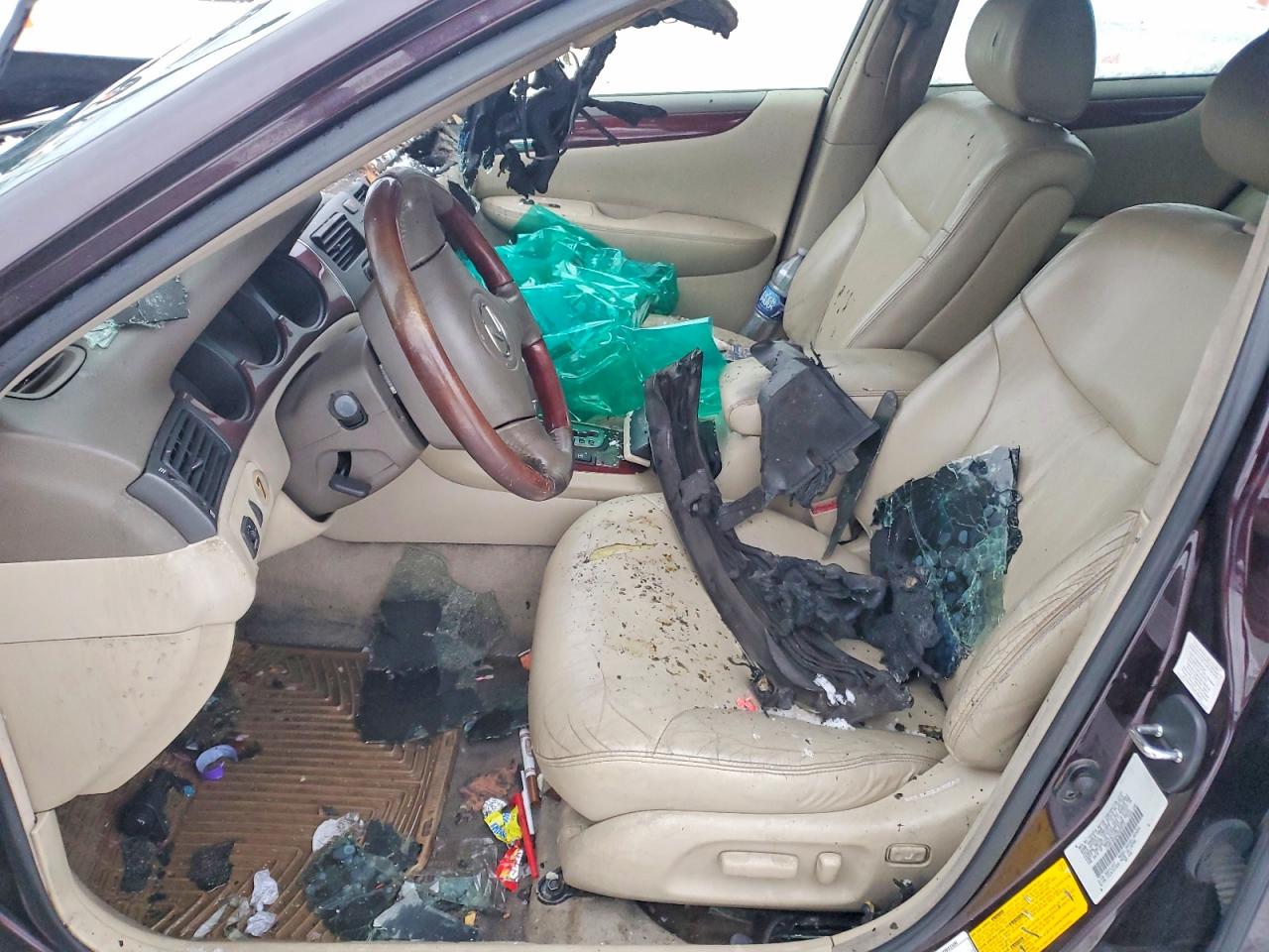 2002 LEXUS ES 300 photo 7