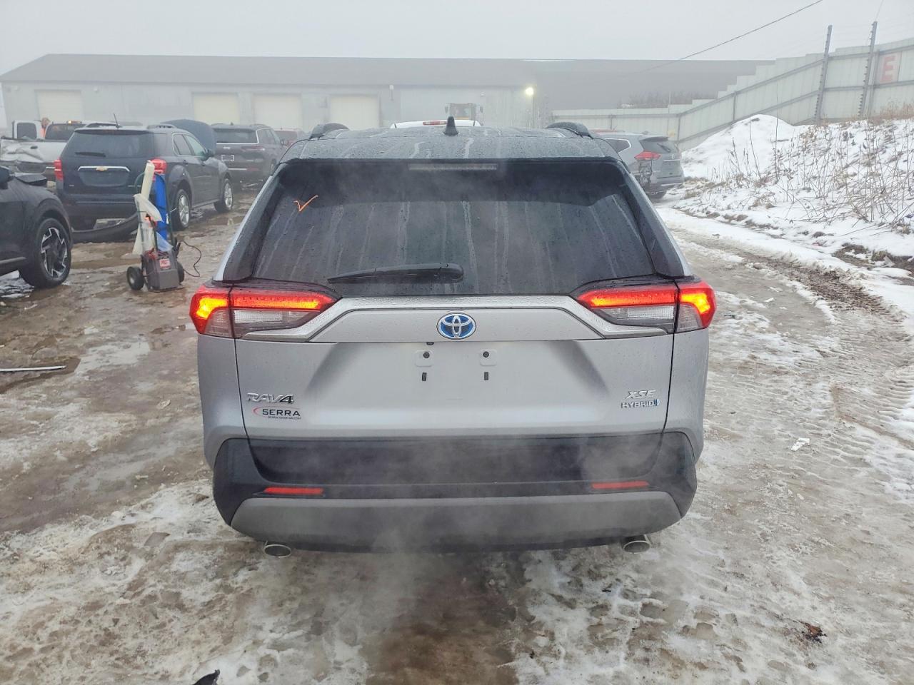 2019 TOYOTA RAV4 XSE photo 6
