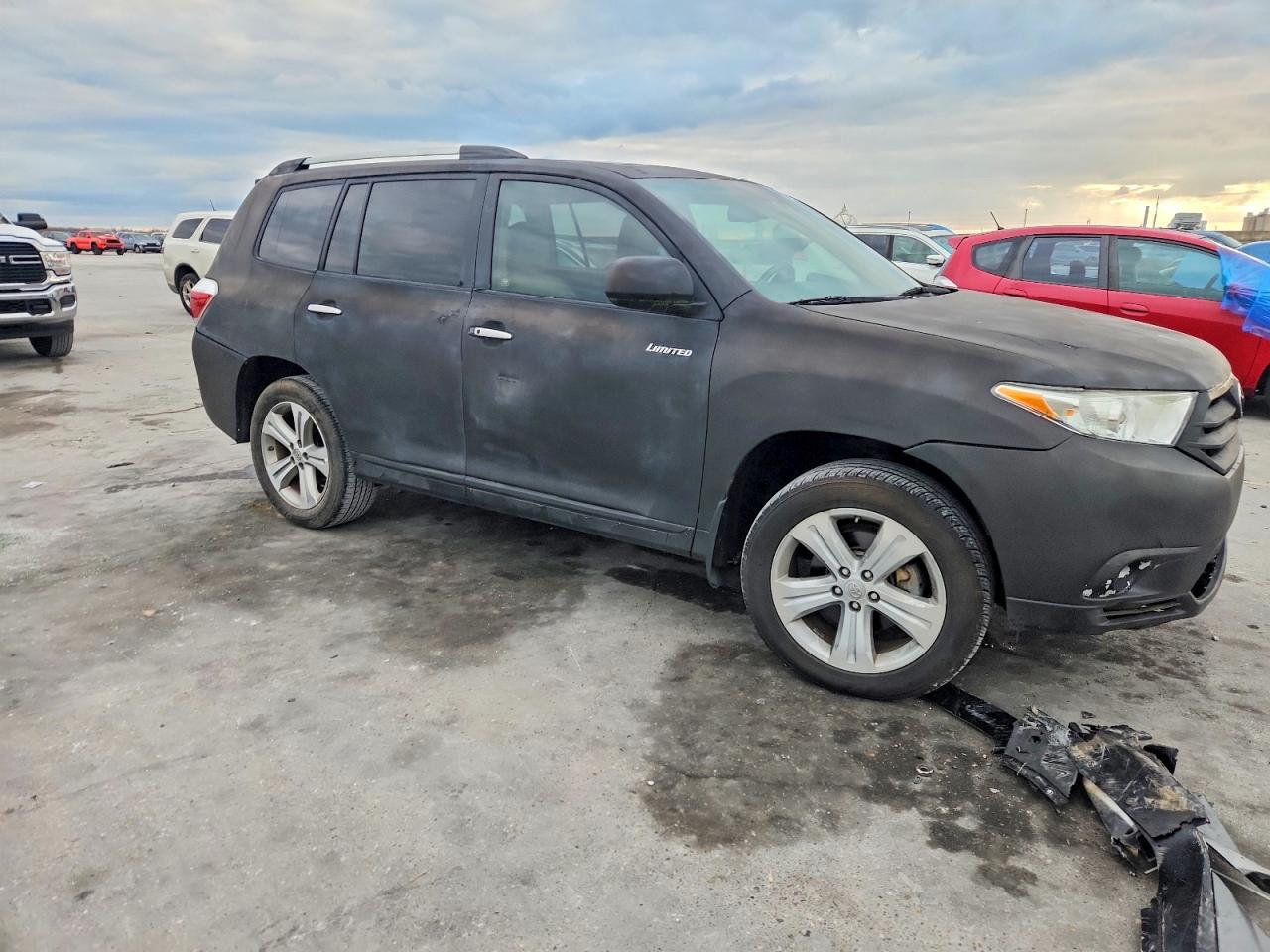 2012 TOYOTA HIGHLANDER LIMITED photo 4
