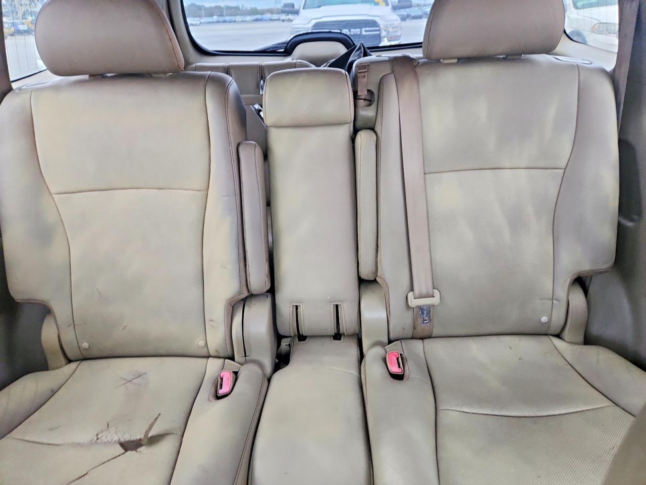 2012 TOYOTA HIGHLANDER LIMITED photo 10