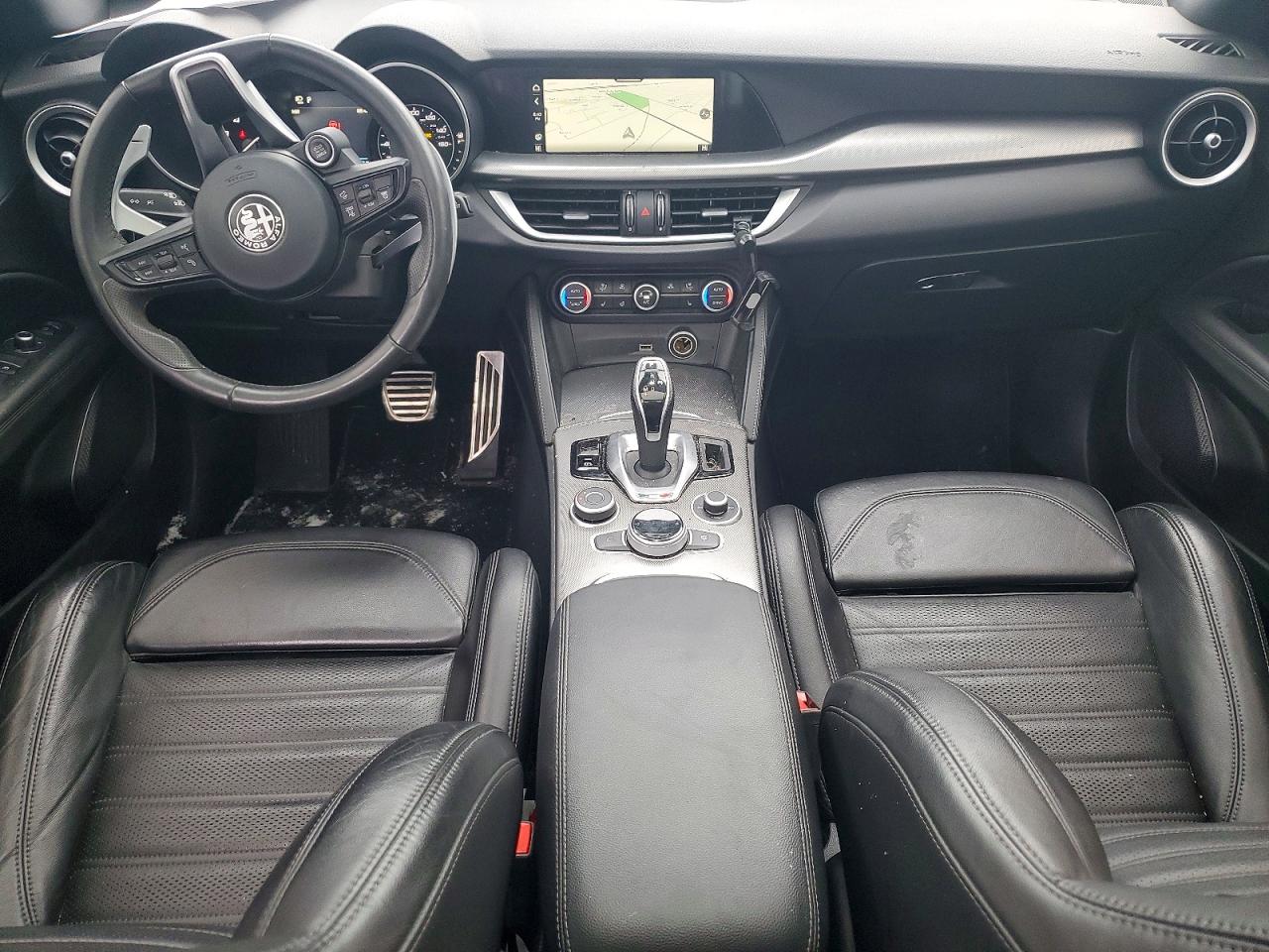 2022 ALFA ROMEO STELVIO TI photo 15