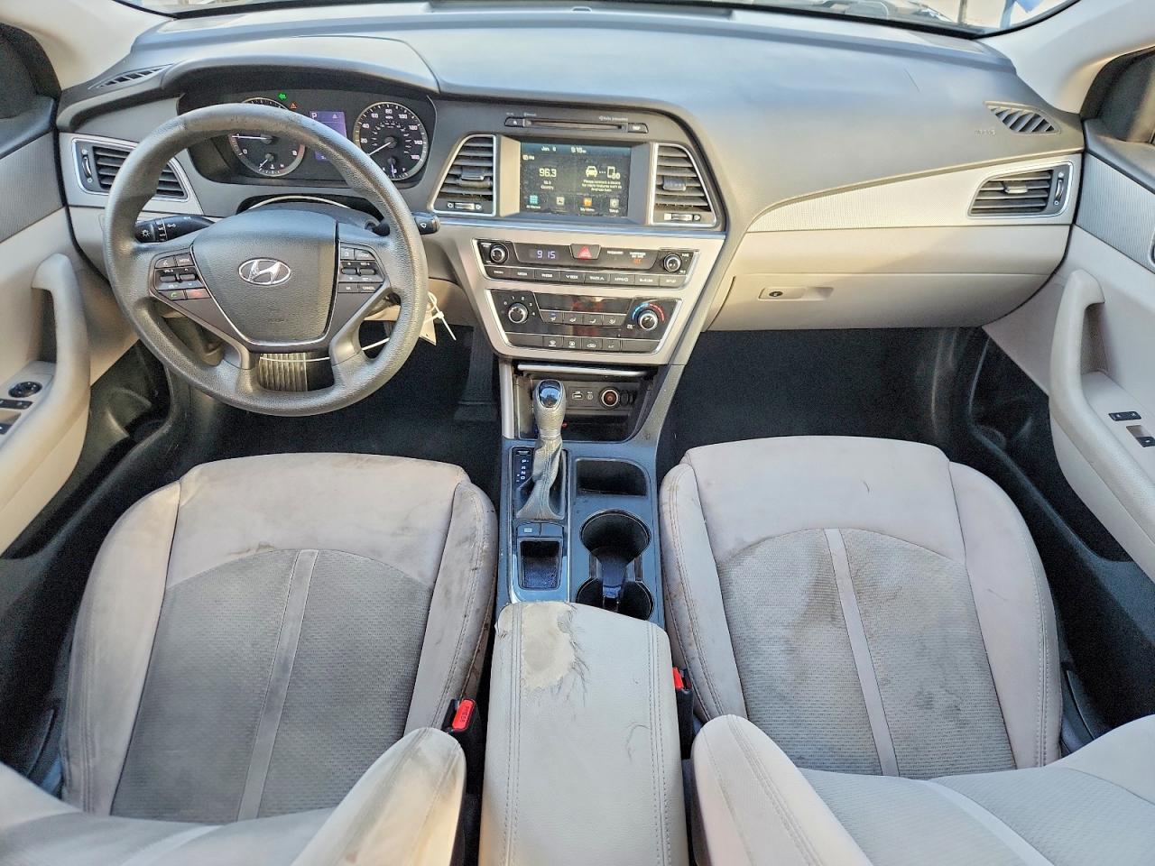 2016 HYUNDAI SONATA SE photo 8