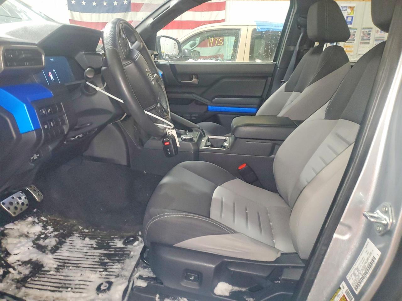 2024 TOYOTA TACOMA DOUBLE CAB photo 7