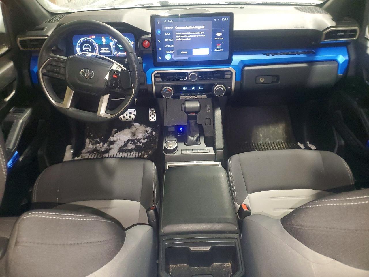 2024 TOYOTA TACOMA DOUBLE CAB photo 8