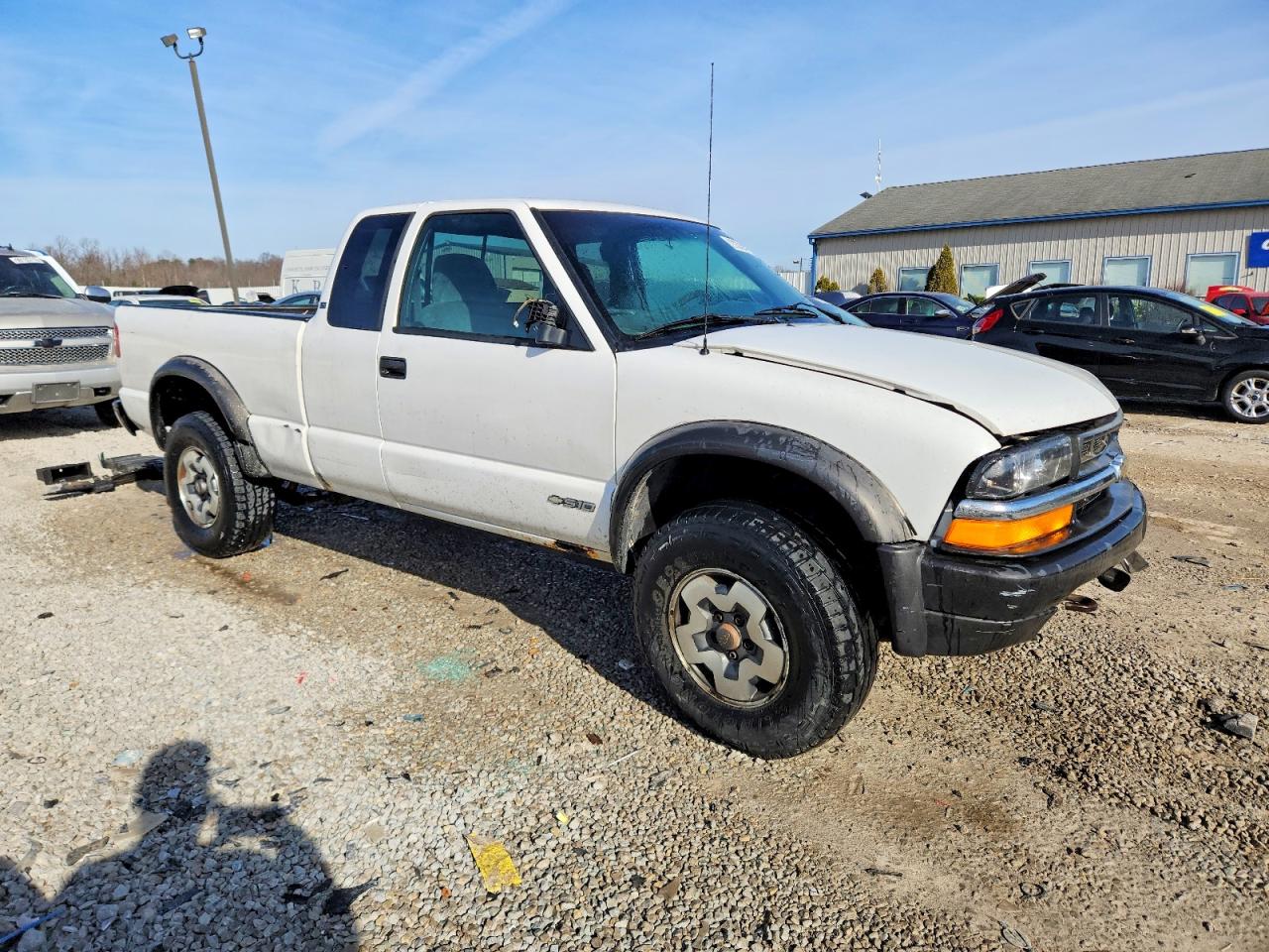 2001 CHEVROLET S TRUCK S10 photo 4