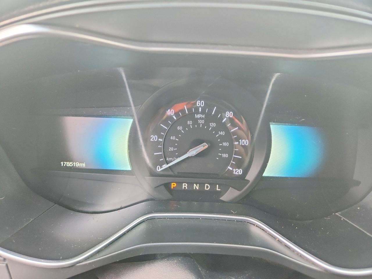 2018 FORD FUSION TITANIUM/PLATINUM HEV photo 9