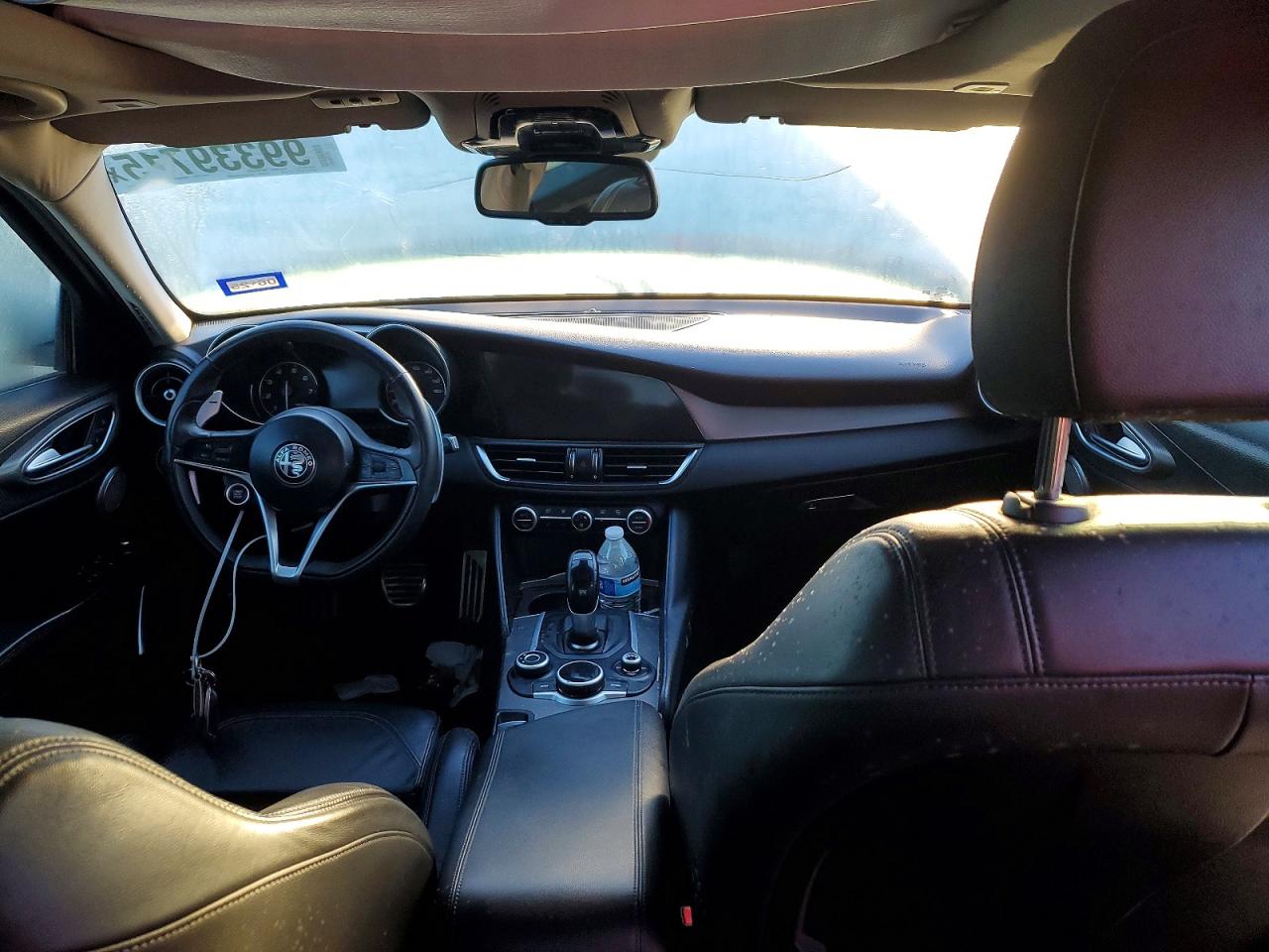 2017 ALFA ROMEO GIULIA TI photo 8