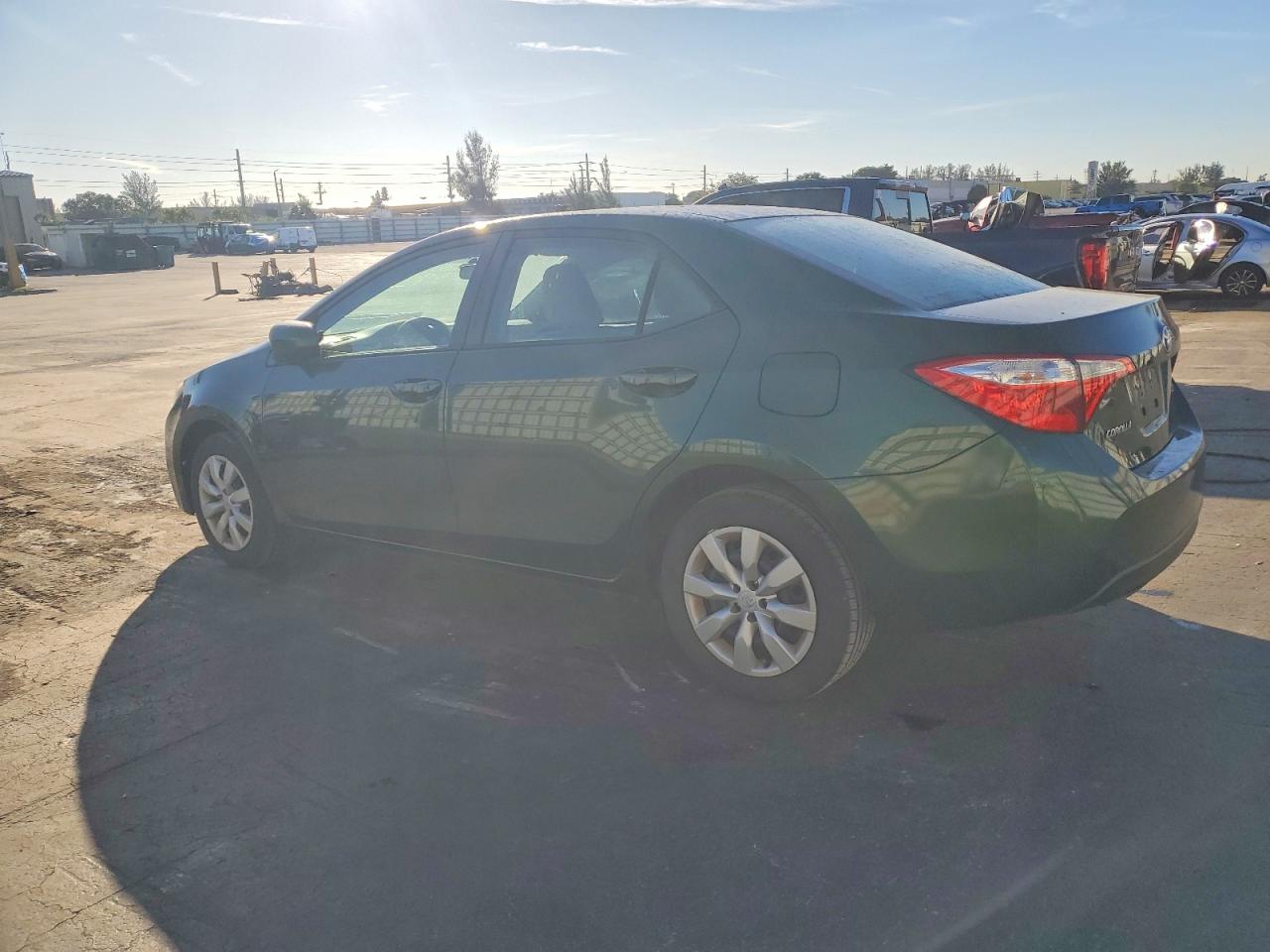 2016 TOYOTA COROLLA L photo 3
