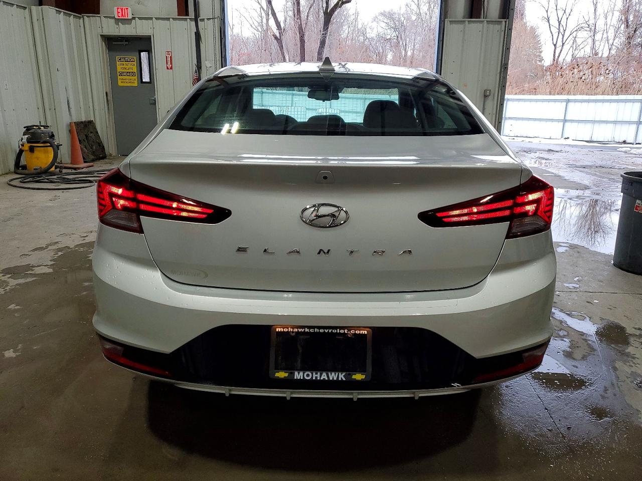 2020 HYUNDAI ELANTRA SEL photo 11