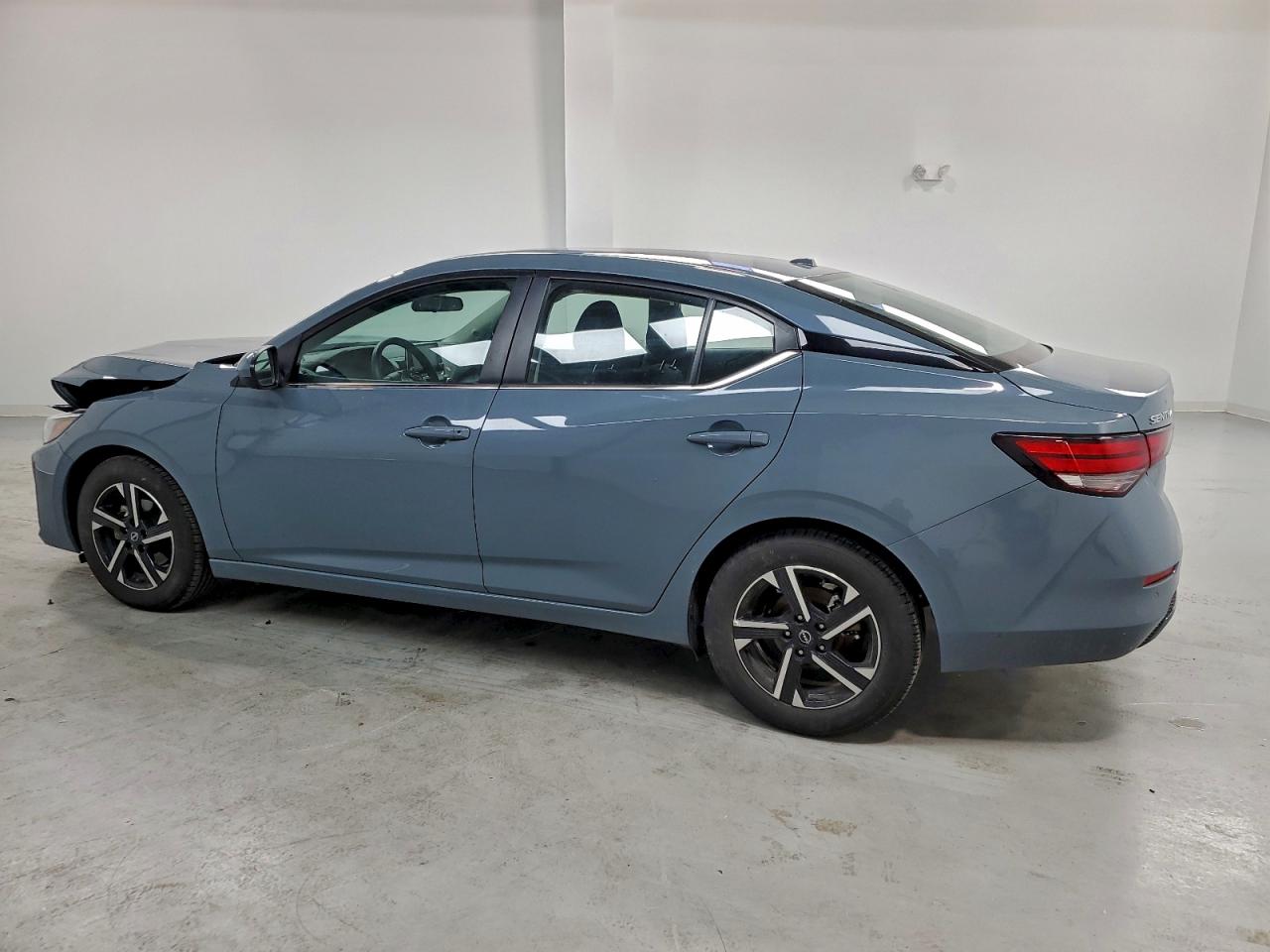 2024 NISSAN SENTRA SV photo 2