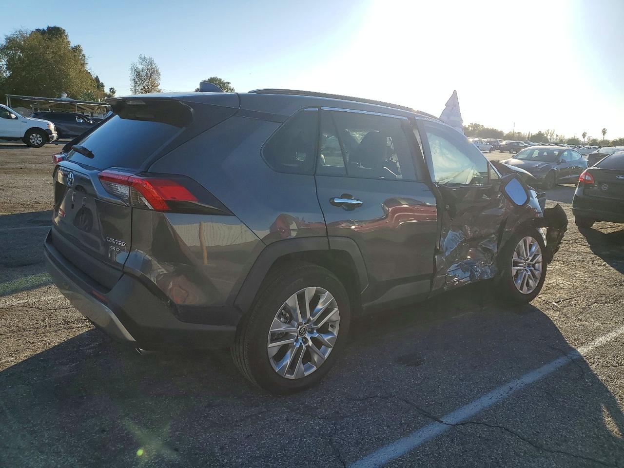 2024 TOYOTA RAV4 LIMITED photo 3