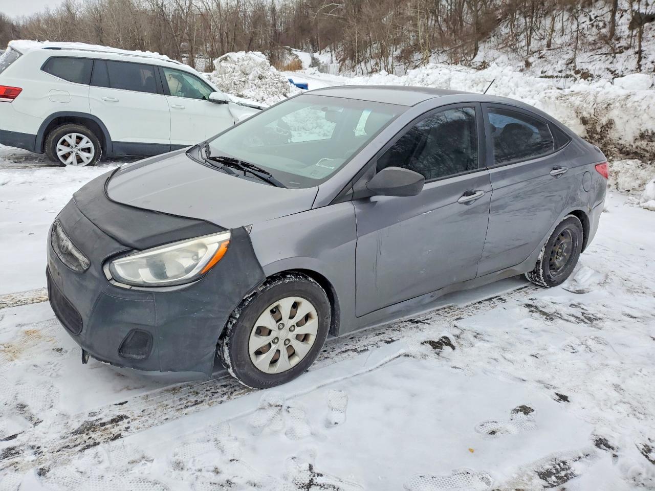 2015 HYUNDAI ACCENT