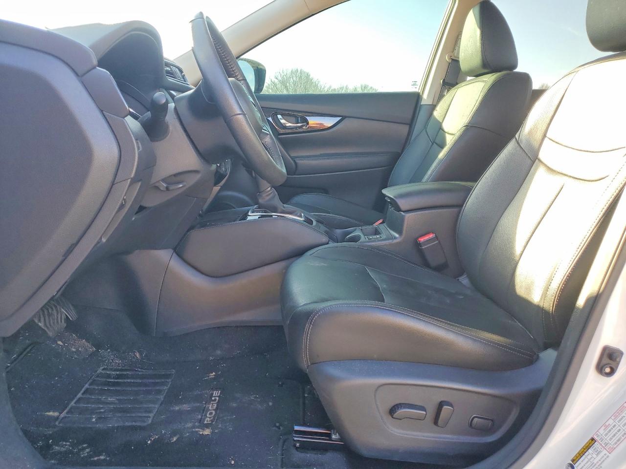 2020 NISSAN ROGUE S photo 13