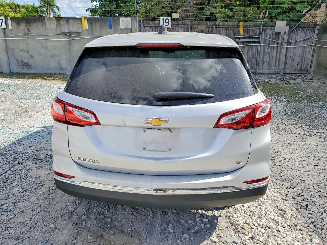 2021 CHEVROLET EQUINOX LT photo 16