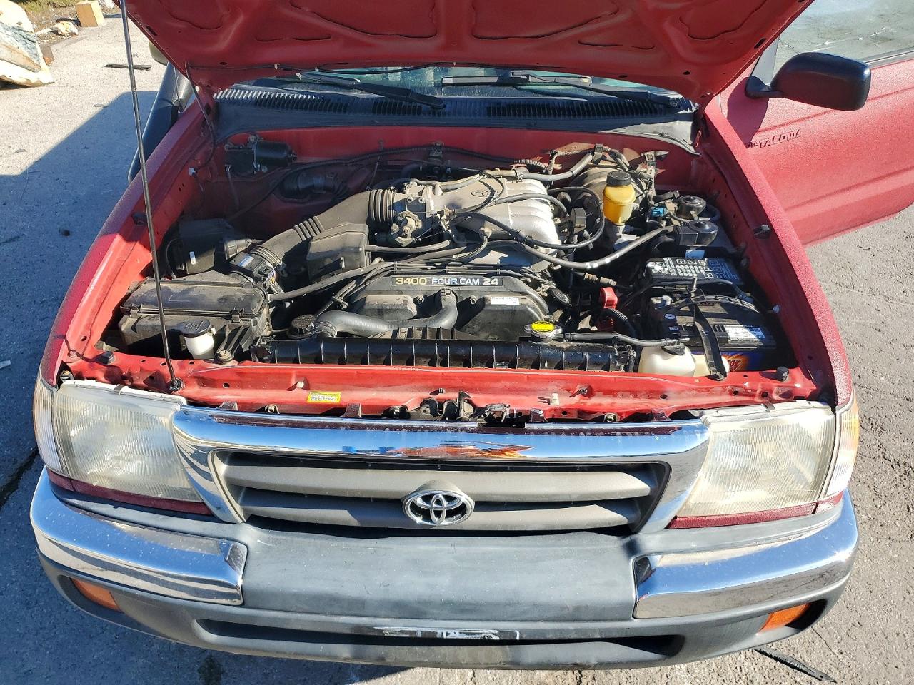 1998 TOYOTA TACOMA XTRACAB photo 11