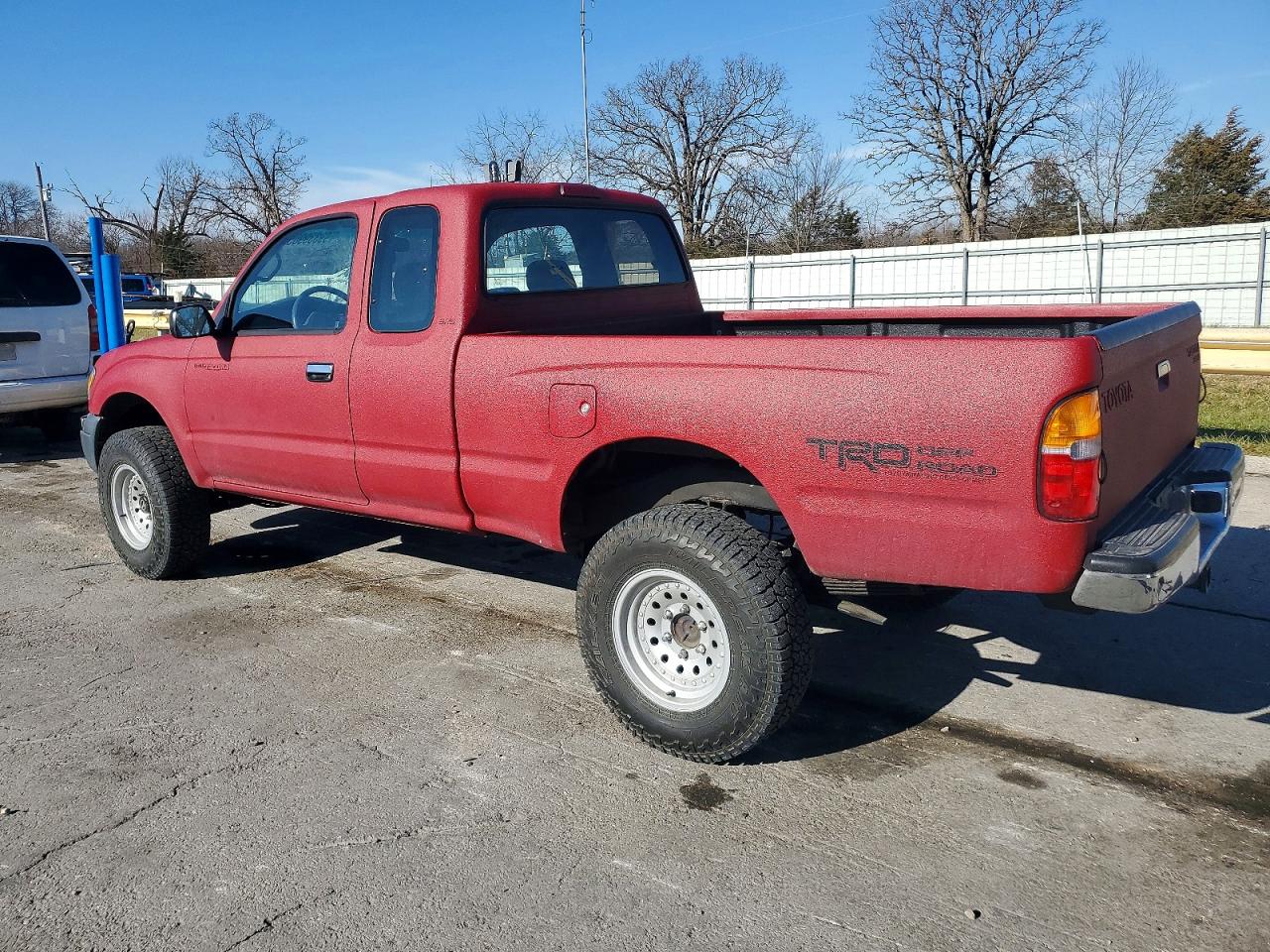 1998 TOYOTA TACOMA XTRACAB photo 2