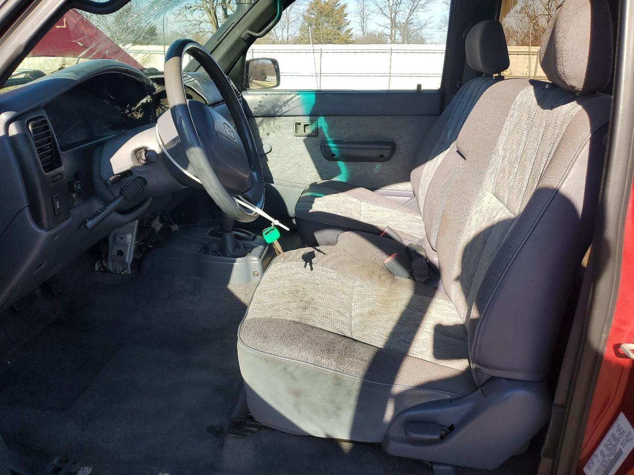 1998 TOYOTA TACOMA XTRACAB photo 7