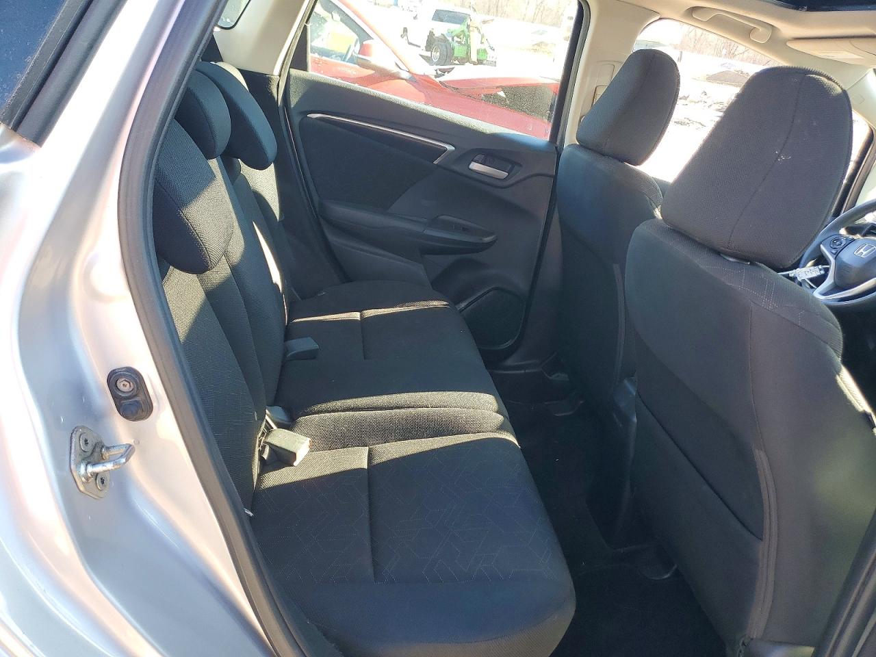 2015 HONDA FIT EX photo 21
