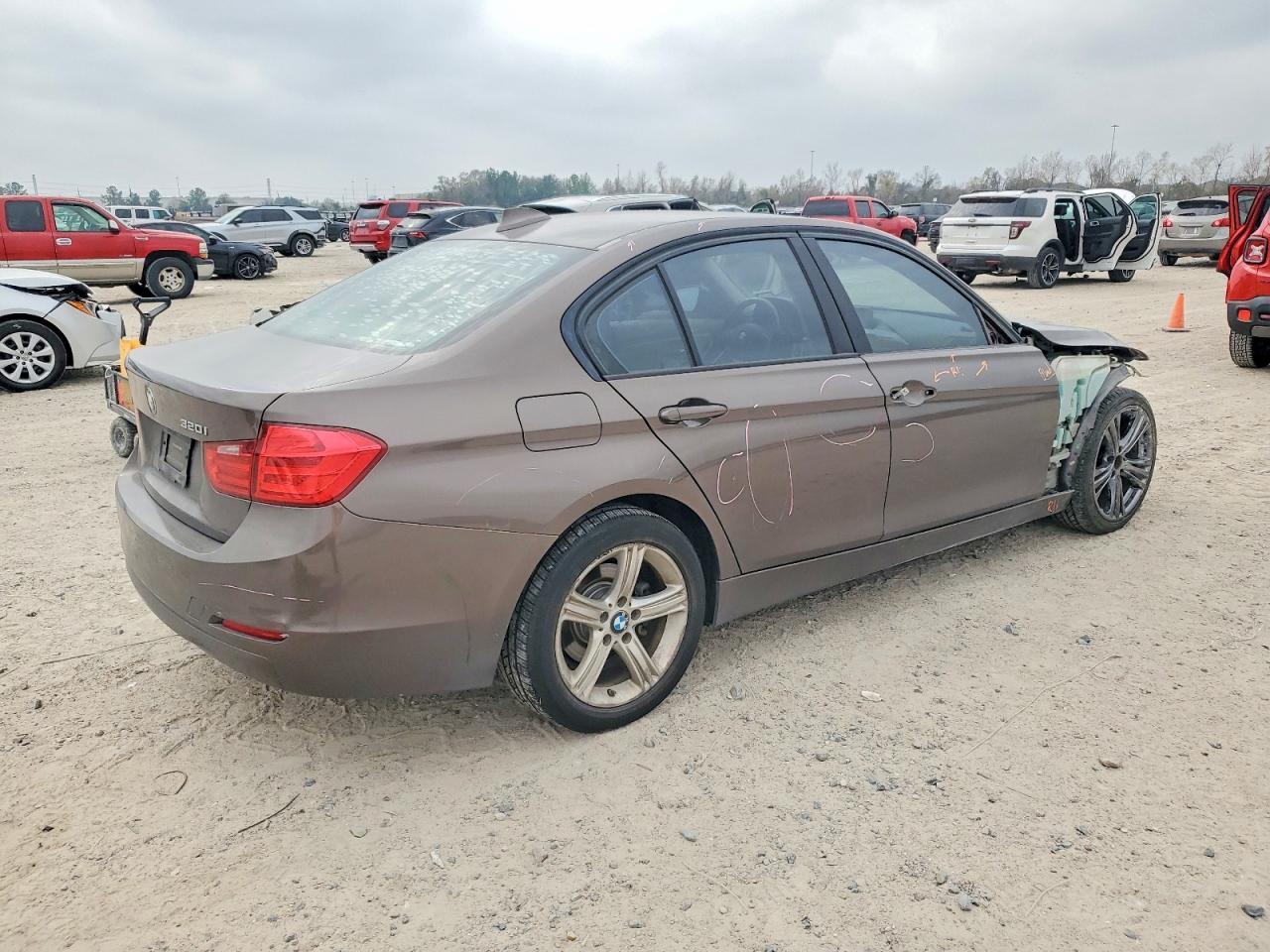 2015 BMW 320 I photo 3