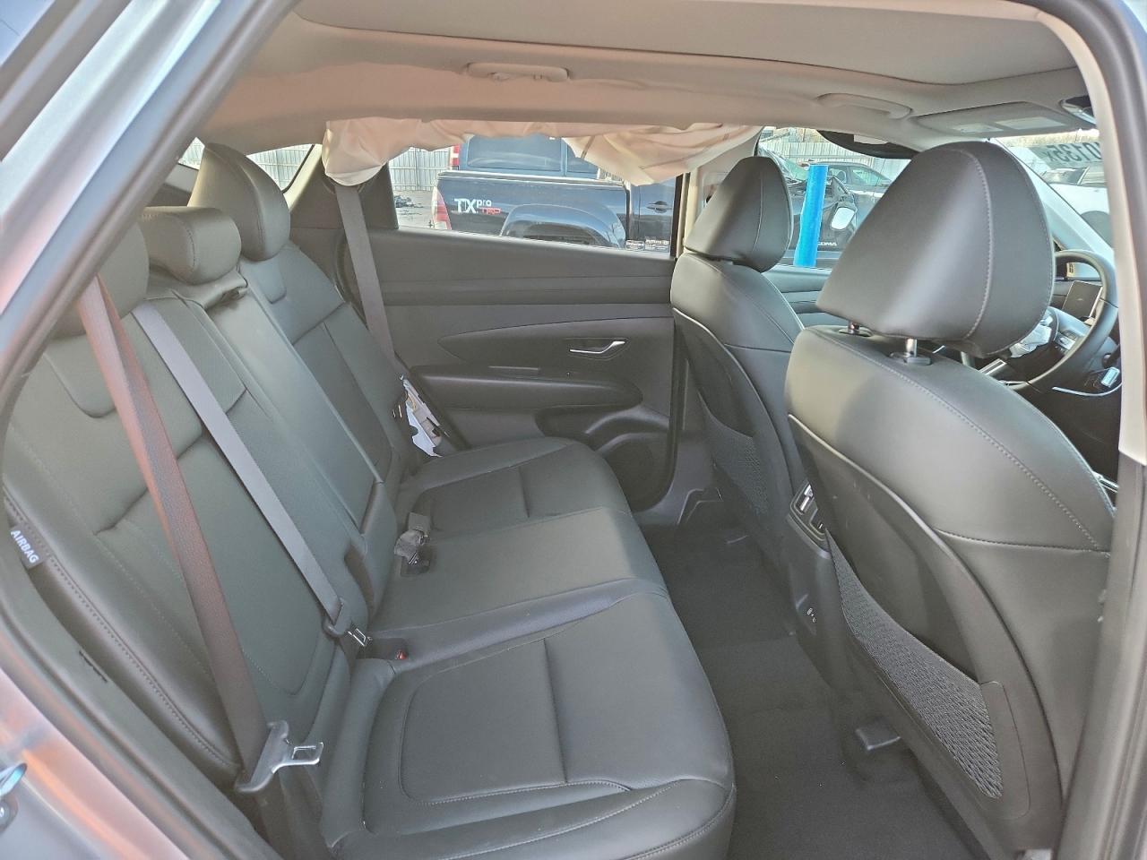 2025 HYUNDAI TUCSON SEL CONVENIENCE photo 11