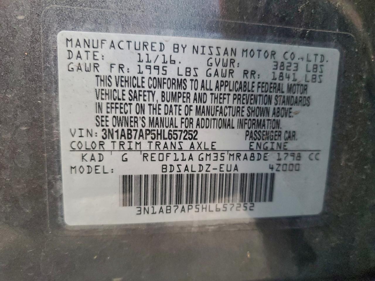2017 NISSAN SENTRA S photo 13