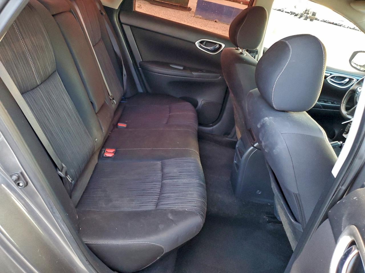 2017 NISSAN SENTRA S photo 10