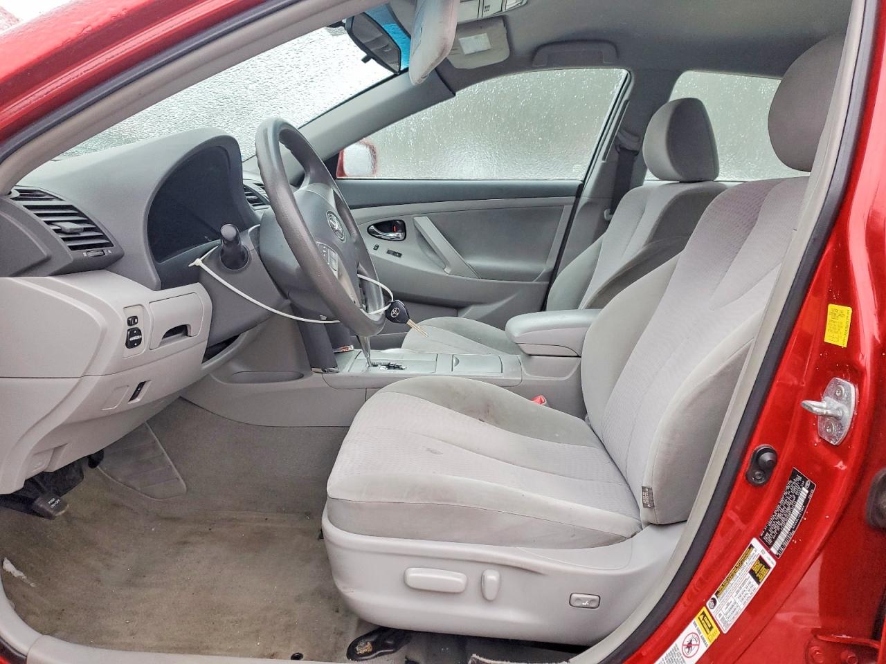 2011 TOYOTA CAMRY BASE photo 7