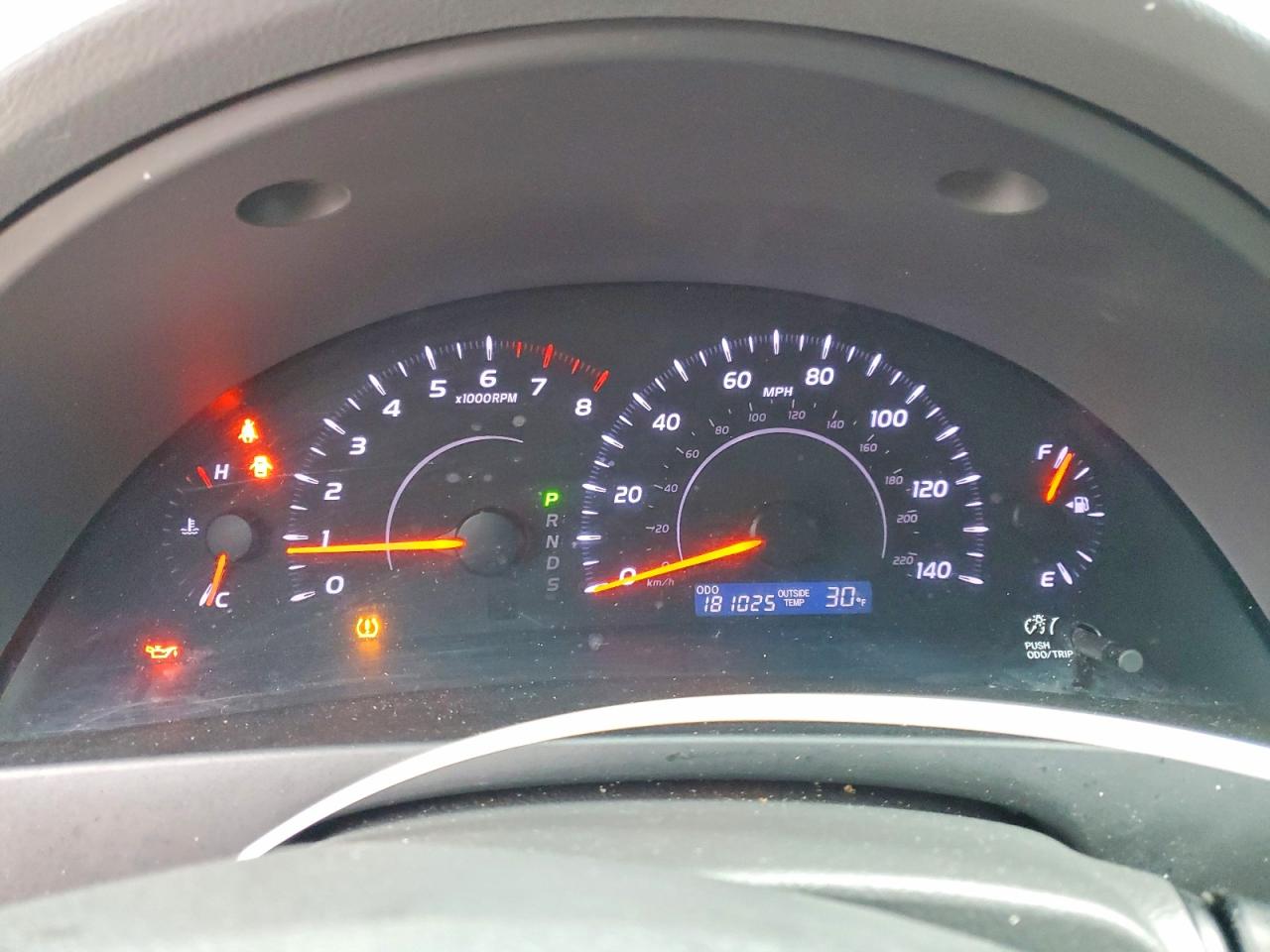 2011 TOYOTA CAMRY BASE photo 9