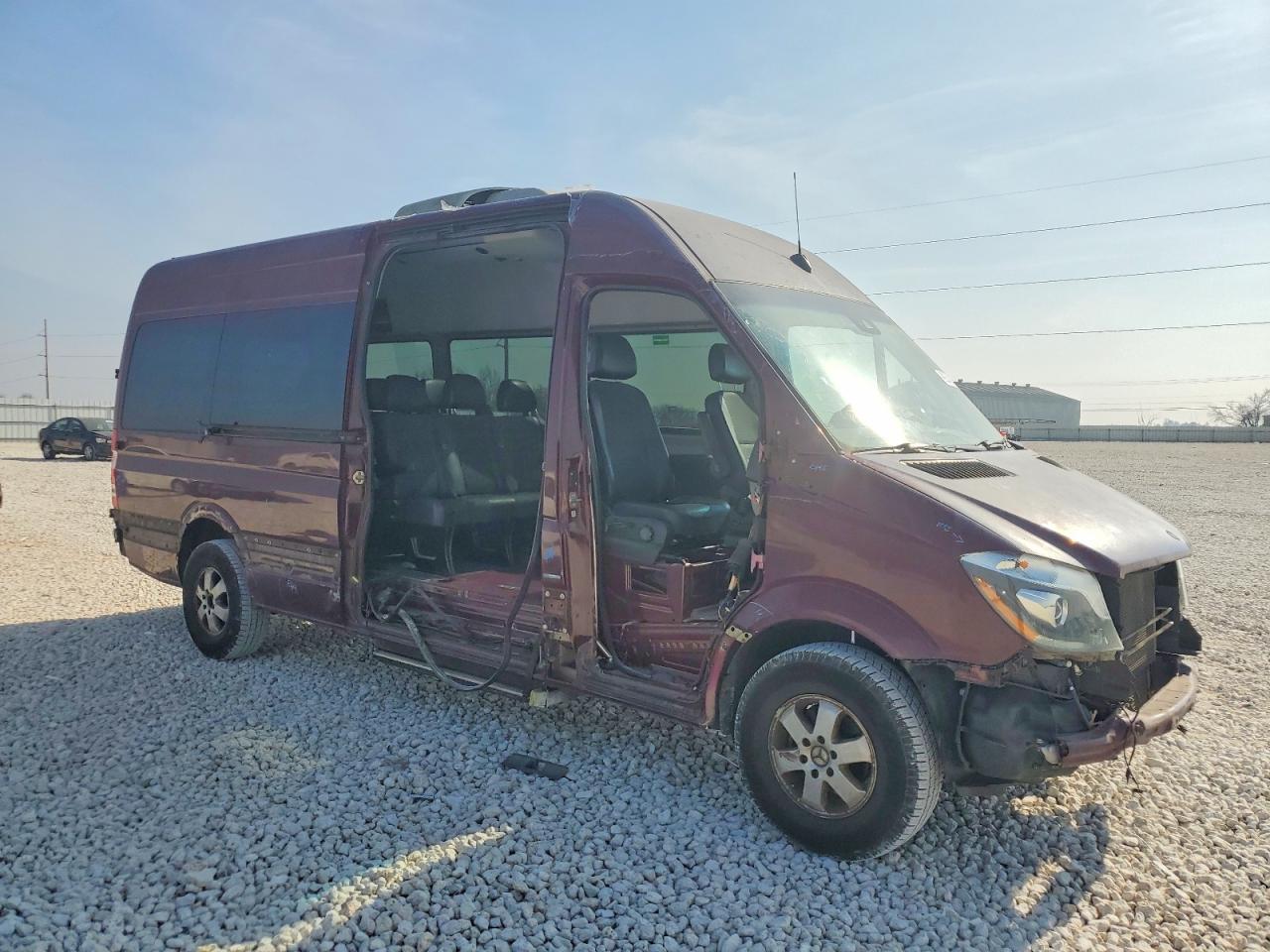 2015 MERCEDES-BENZ SPRINTER 2500 photo 7