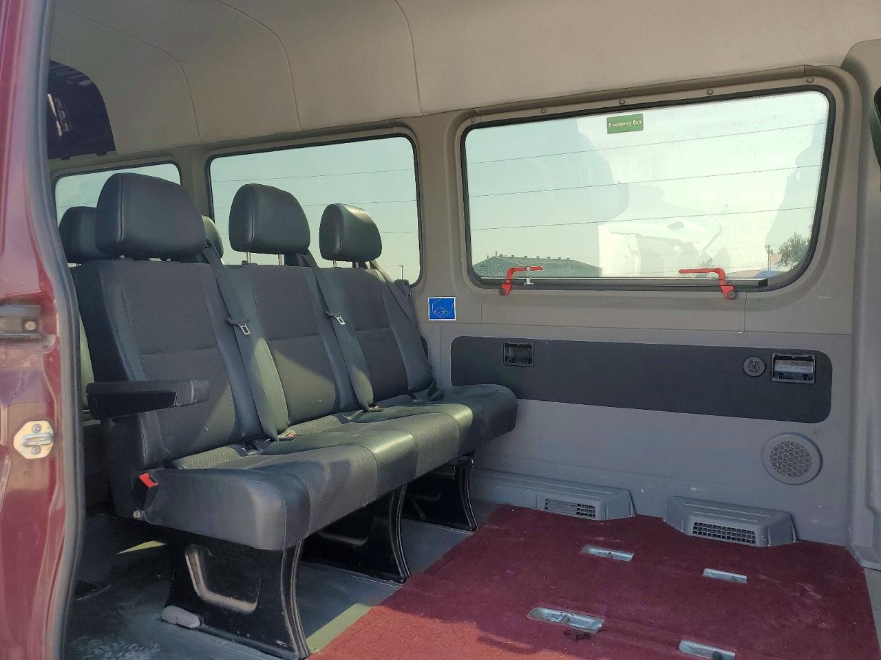 2015 MERCEDES-BENZ SPRINTER 2500 photo 21