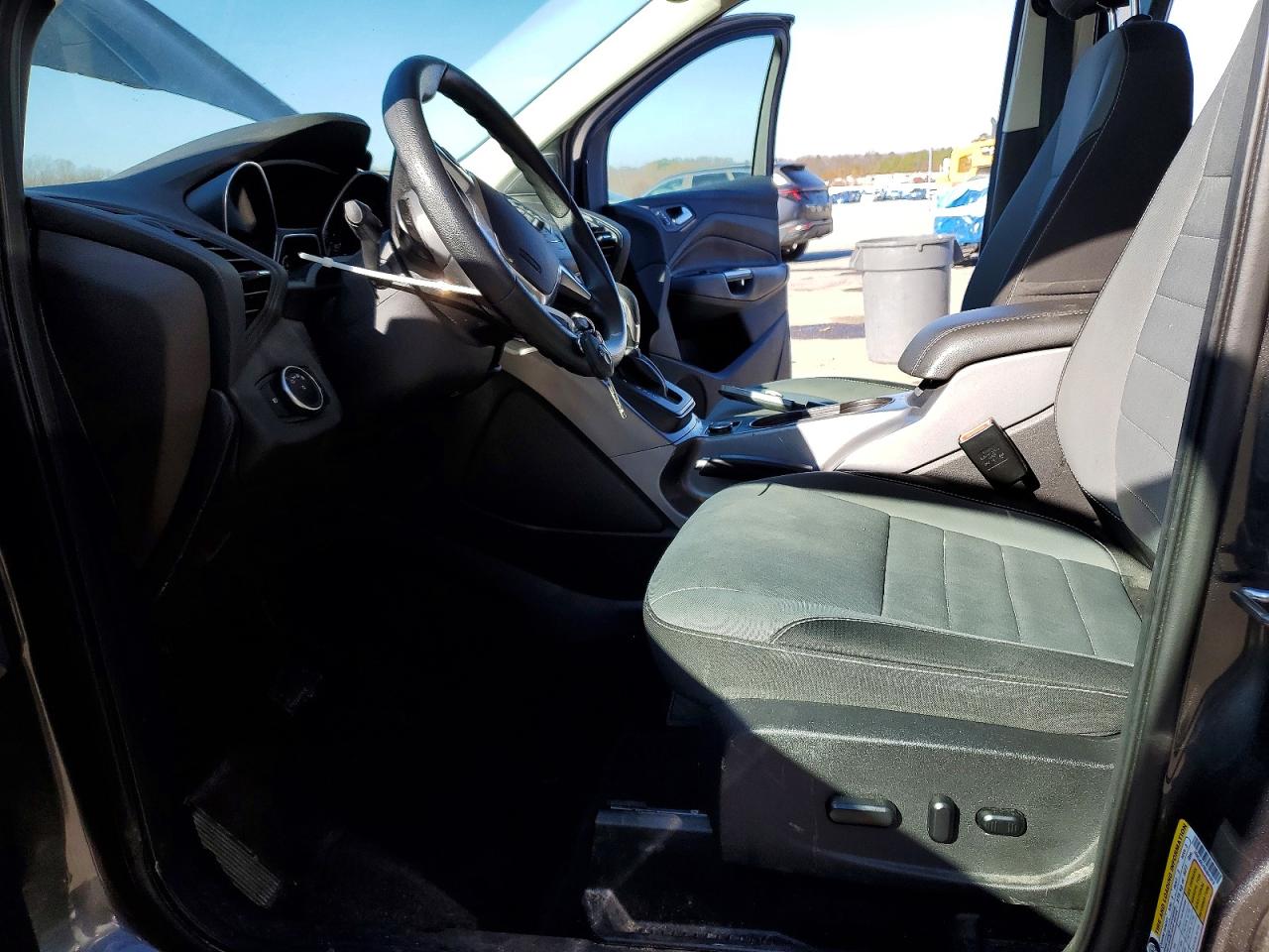 2016 FORD ESCAPE SE photo 7