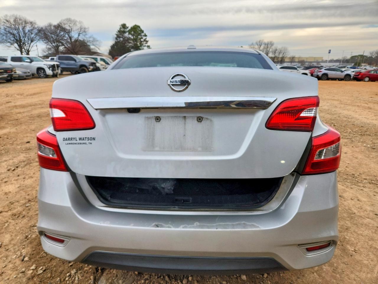2016 NISSAN SENTRA S photo 6