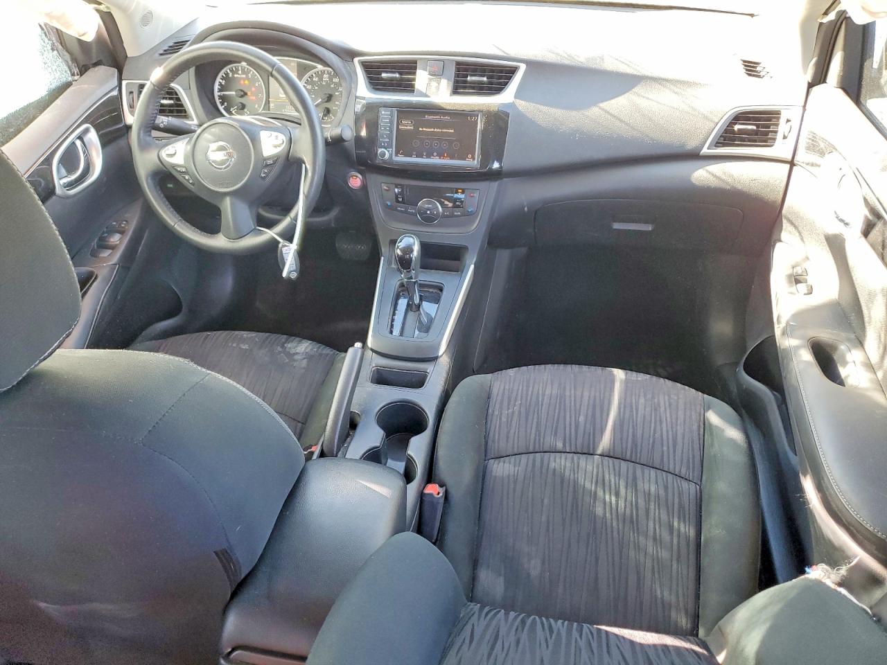 2019 NISSAN SENTRA S photo 8