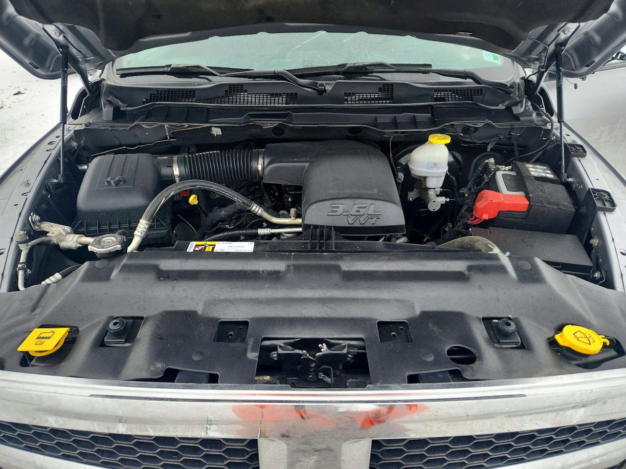 2024 RAM 1500 CLASSIC SLT photo 11