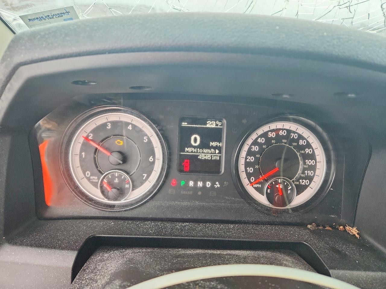 2024 RAM 1500 CLASSIC SLT photo 9