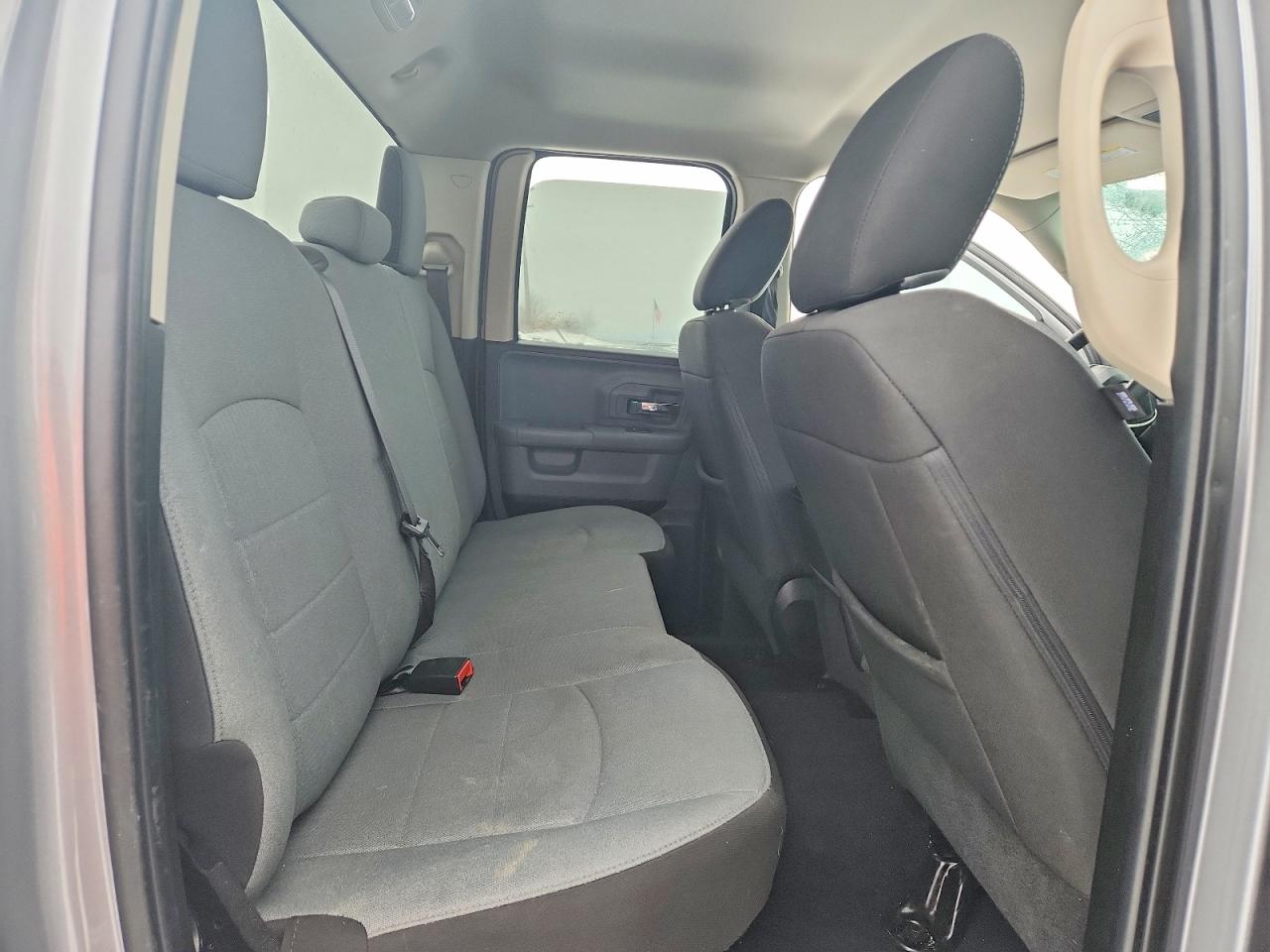 2024 RAM 1500 CLASSIC SLT photo 10