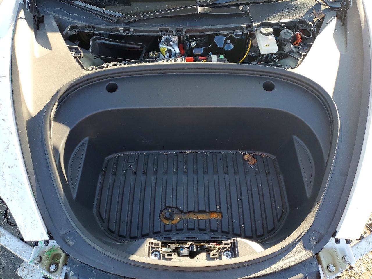 2023 TESLA MODEL 3 photo 31