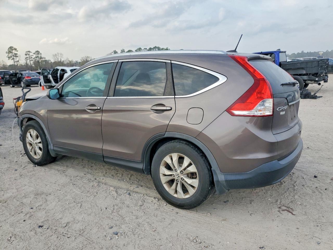 2014 HONDA CR-V EXL photo 2