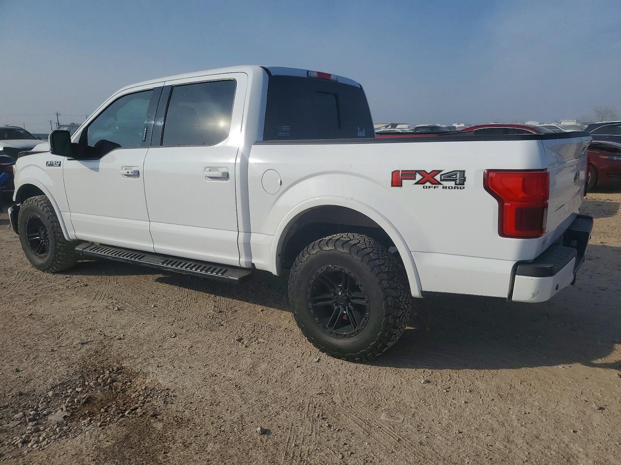 2018 FORD F150 SUPERCREW photo 2