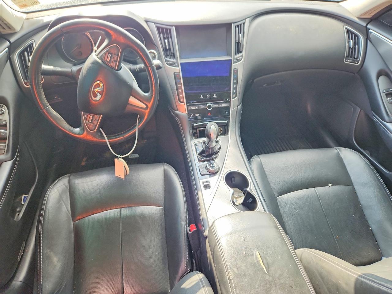 2015 INFINITI Q50 BASE photo 8