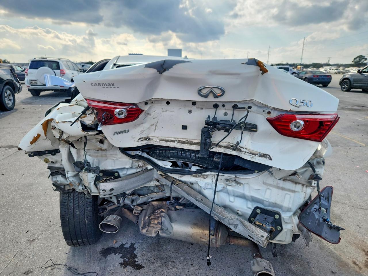 2015 INFINITI Q50 BASE photo 6