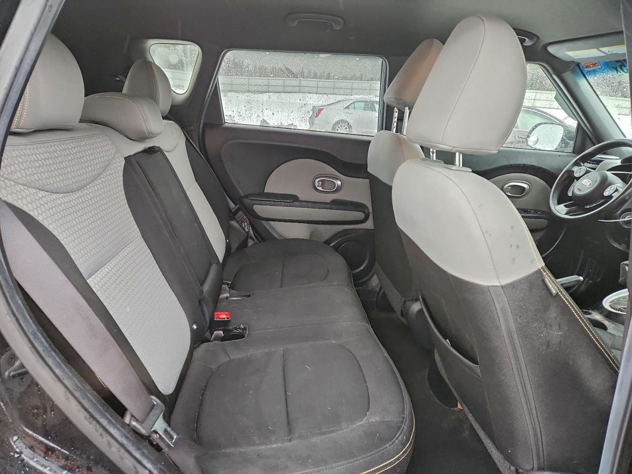 2015 KIA SOUL + photo 10