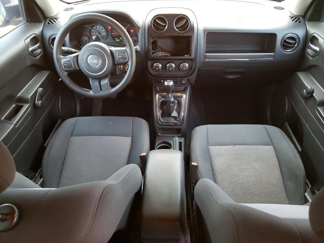 2012 JEEP PATRIOT SPORT photo 8