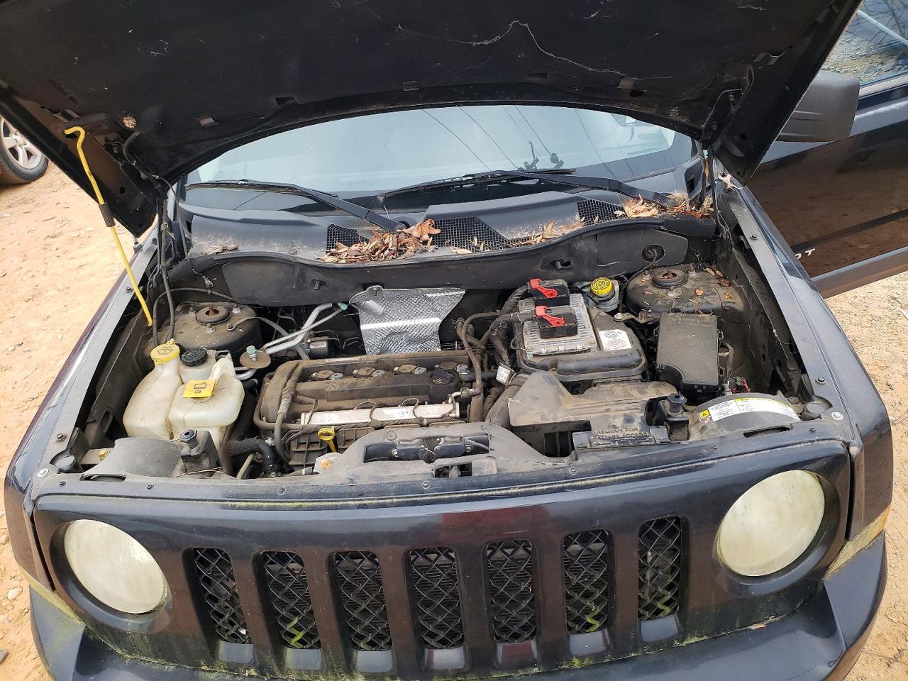 2012 JEEP PATRIOT SPORT photo 12