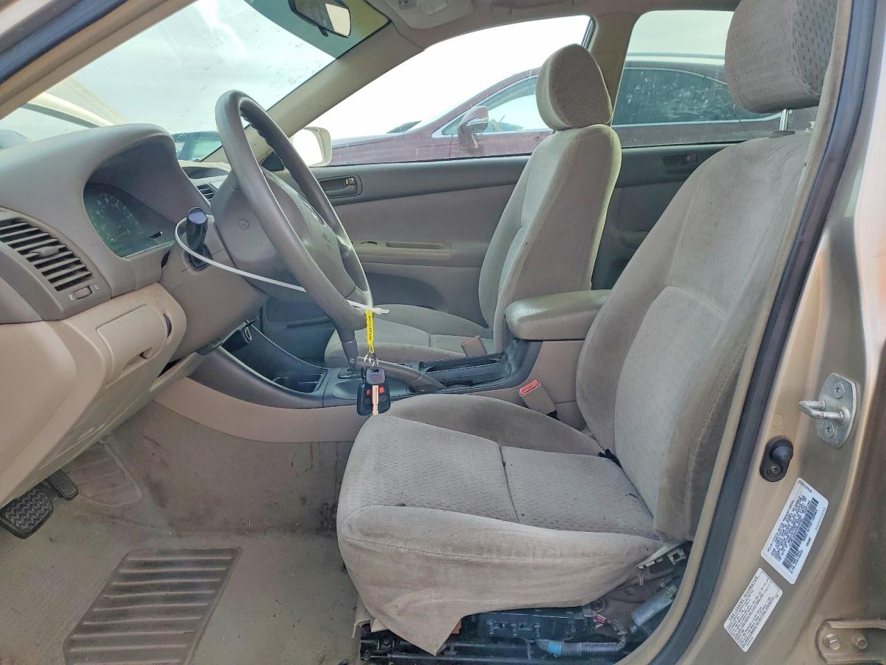 2003 TOYOTA CAMRY LE photo 7