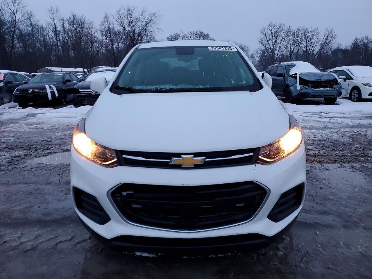 2018 CHEVROLET TRAX LS photo 5
