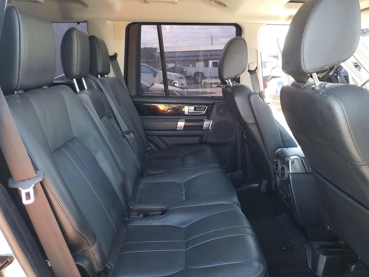 2012 LAND ROVER LR4 HSE photo 11