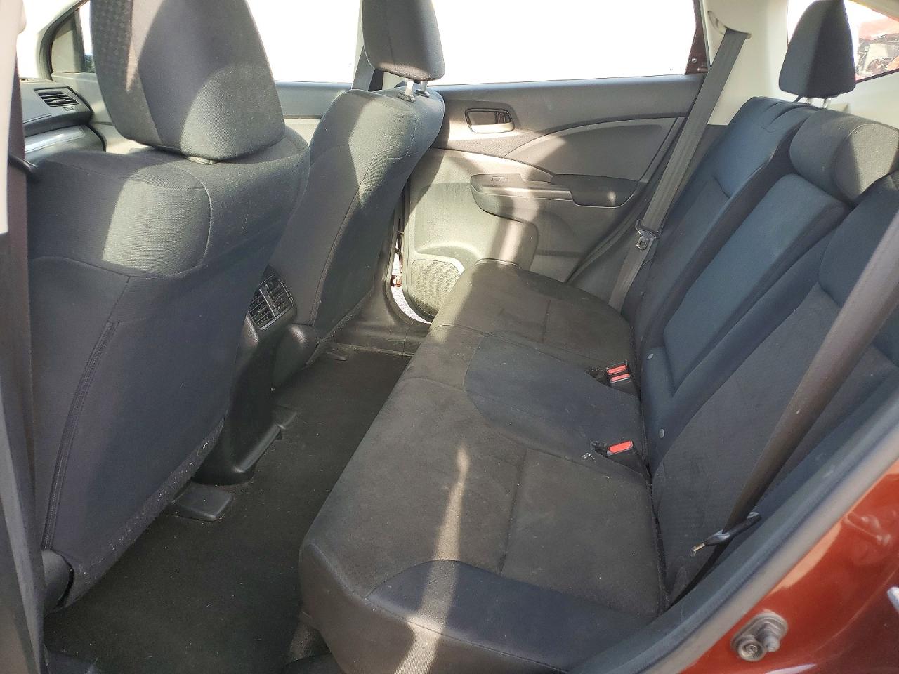 2015 HONDA CR-V LX photo 11
