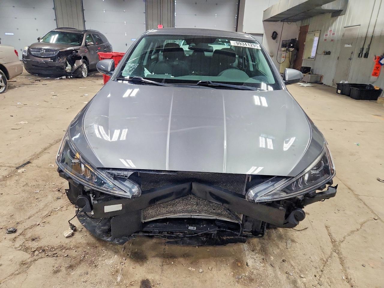 2020 HYUNDAI ELANTRA SE photo 5