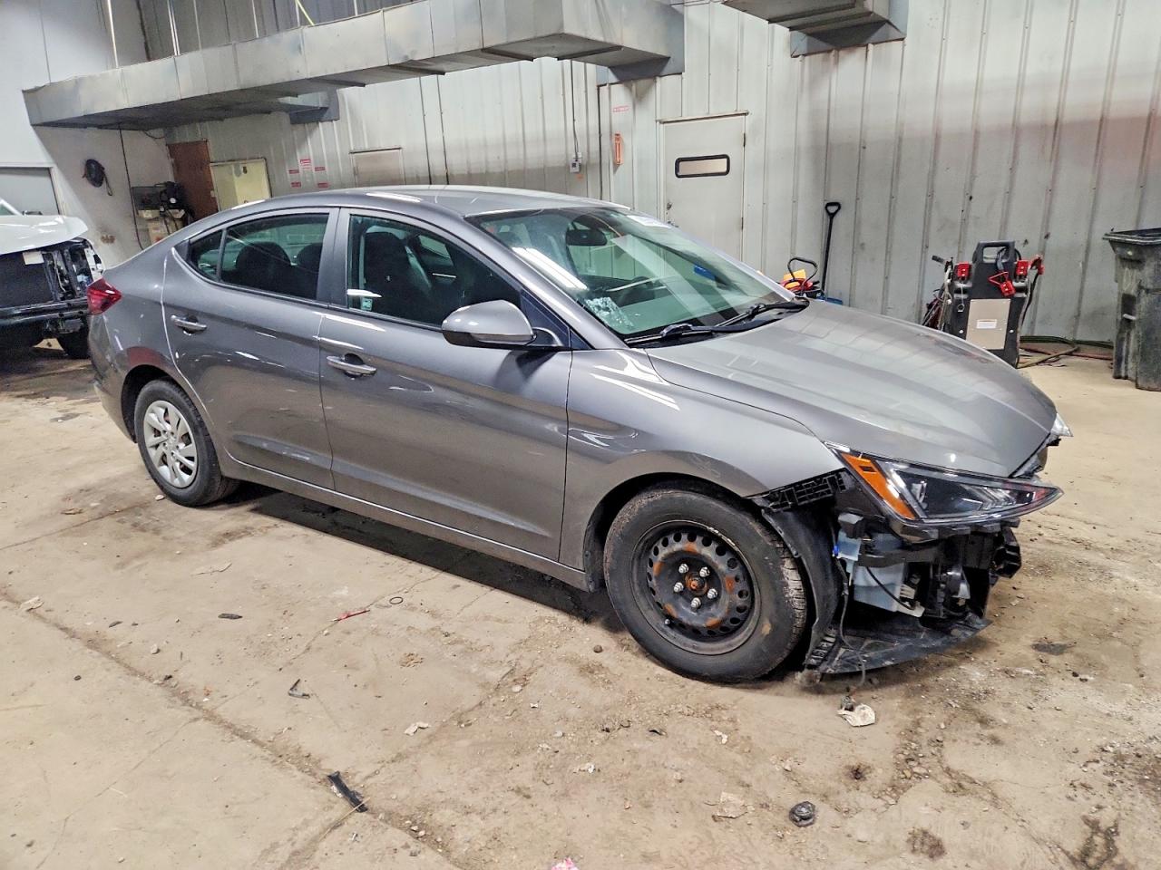 2020 HYUNDAI ELANTRA SE photo 4